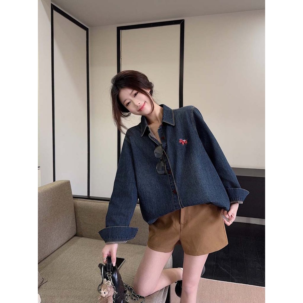 SUXI Áo sơ mi denim cổ điển nhẹ nhàng dành cho nữ mùa xuân 260228