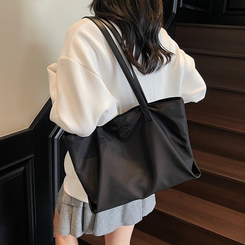 Túi xách nữ Túi Tote dung tích lớn có dây kéo và nhiều túi Túi đeo vai Nylon chống thấm nước nhẹ