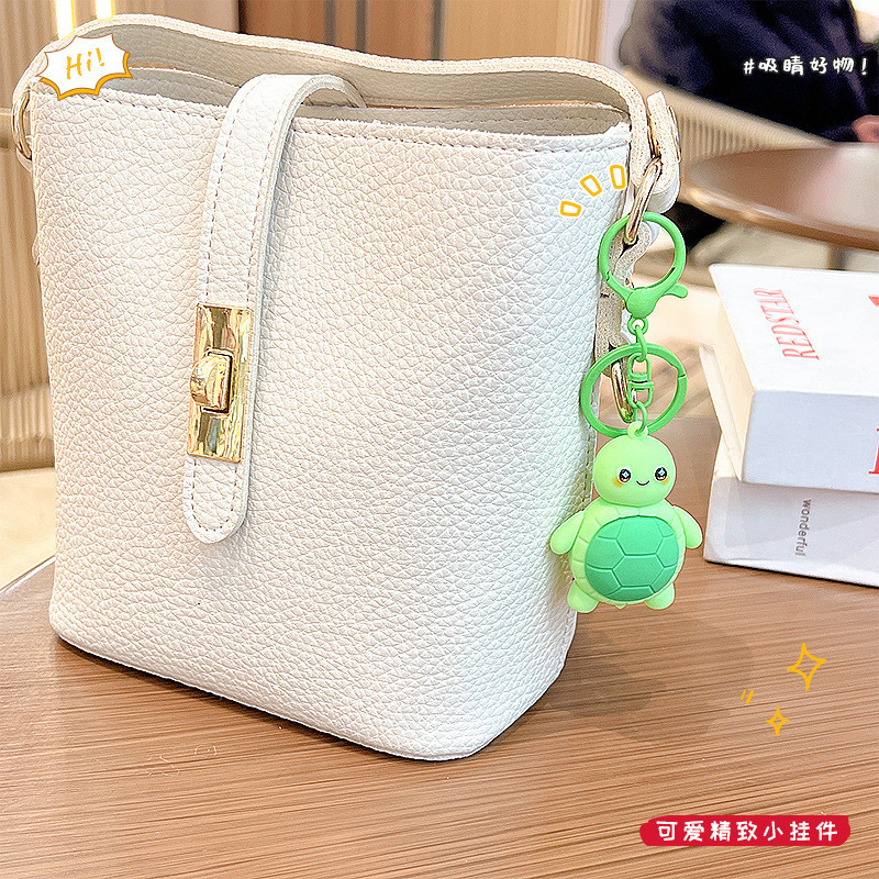 Hoạt Hình Dễ Thương Ong Và Rùa Móc Khóa Mặt Dây Chuyền Cặp Đôi Sáng Tạo Hình Túi Charm Móc Khóa