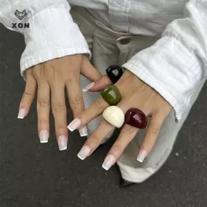 Ins Style Nhẫn nhựa màu trong suốt vintage - Xu hướng mới boho