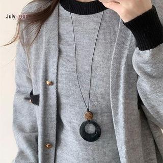 Vòng cổ nữ màu nâu phong cách vintage tối giản, chất liệu nhựa mát mẻ - JulyHot