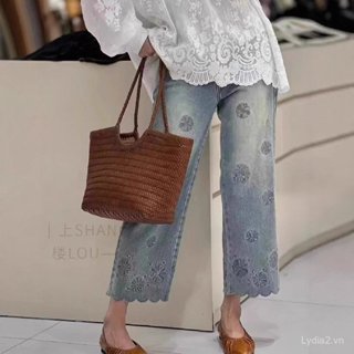 Quần Jean Thêu Hoa Classic Plus Size - Lưng Cao Ôm Chân, Mùa Hè Siêu Phù Hợp