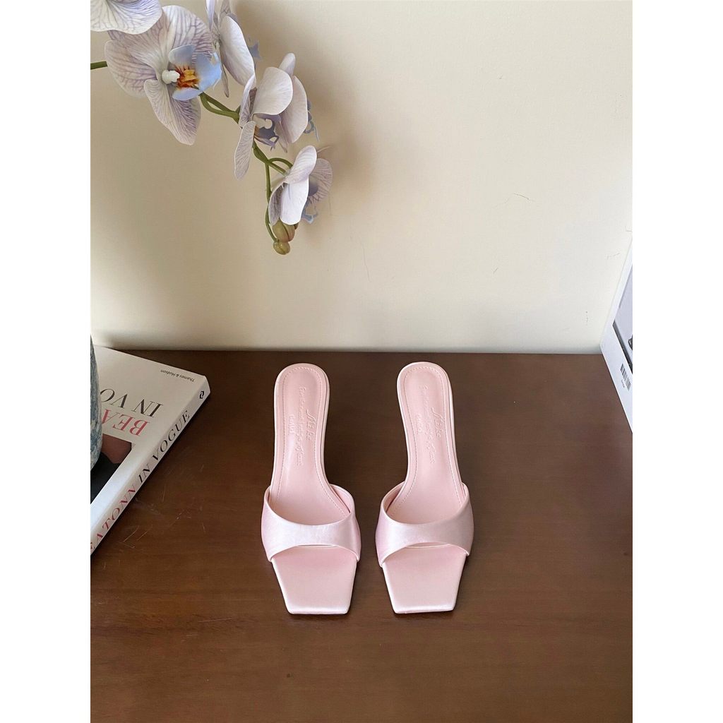 KD 2026 Phong Cách Mới Mũi Vuông Flip-Flops Nữ Mũi Mở Chống Trơn Trượt Giày Sandal Cao Gót Tất Cả