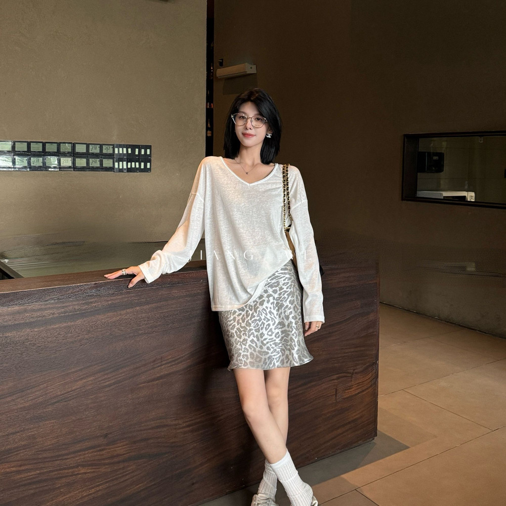 Váy ngắn in họa tiết da báo nữ, dáng ôm, xu hướng mới mùa thu