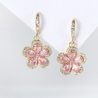 Dây chuyền thép titan thời trang với hoạ tiết cánh hoa khảm zircon nhỏ và bộ bông tai hoa anh đào