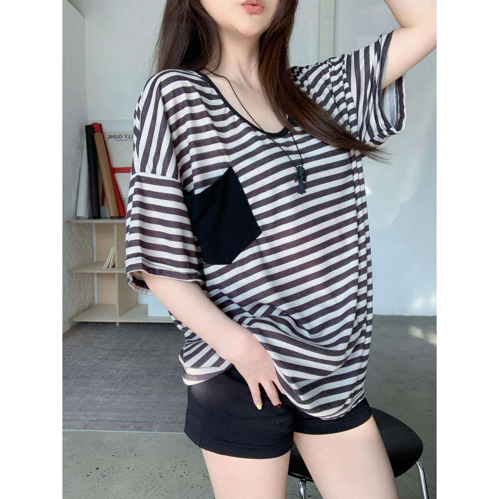 Áo thun ngắn tay sọc nhẹ nhàng dành cho nữ mùa xuân mới 260226