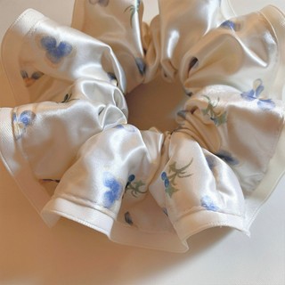 Hululu - Scrunchy satin cao cấp hoa, phù hợp tạo kiểu tóc đuôi ngựa thấp, phụ kiện tóc nữ nhẹ nhàng và sang trọng