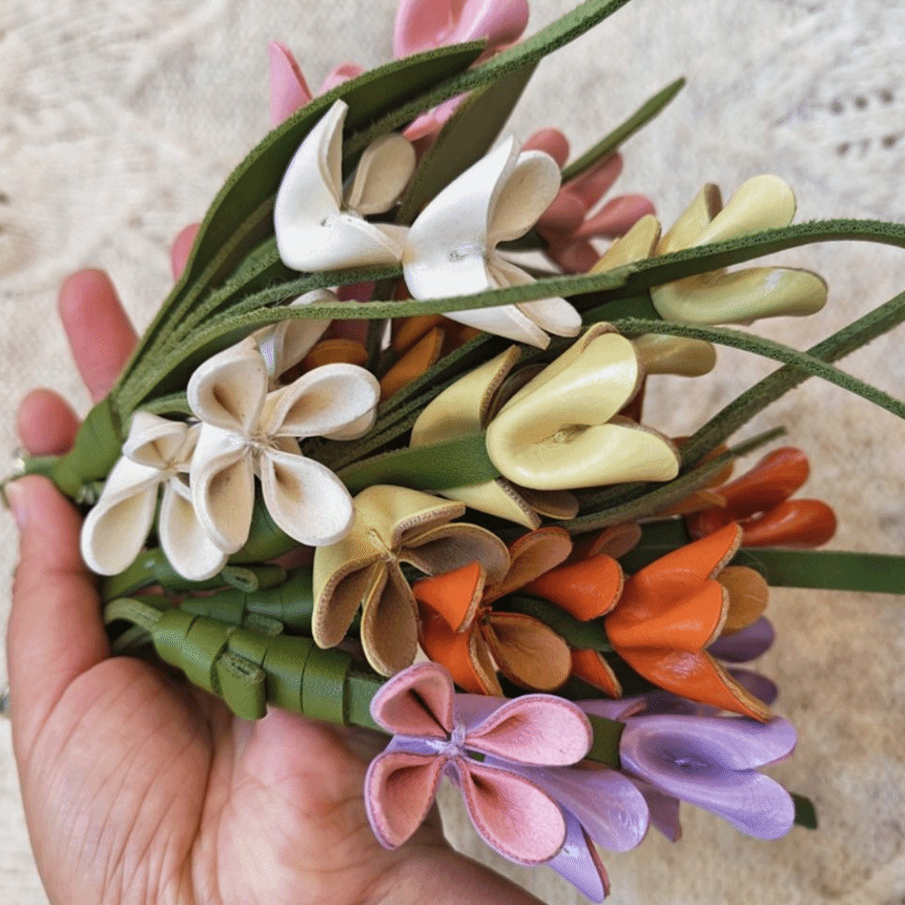 JIMMYCHOOEC Tulip Bó Hoa Da Mặt Dây Chuyền, Móc Treo Handmade Hoa Pu Móc Khóa, Hợp Thời Trang Sáng Tạo Hoạt Hình Túi Mặt Dây Chuyền Trang Trí