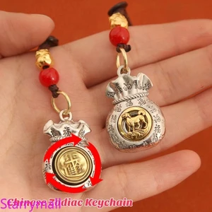 Mẫu túi treo và nhẫn chìa khóa cung hoàng đạo may mắn, quà tặng độc đáo cho năm mới