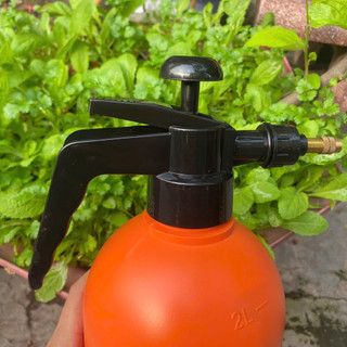 Bình xịt tưới cây 2L áp suất cao, tiện lợi khi sử dụng,nhẹ nhàng và nhỏ gọn, bình xịt cây Chấn Thuận Thành