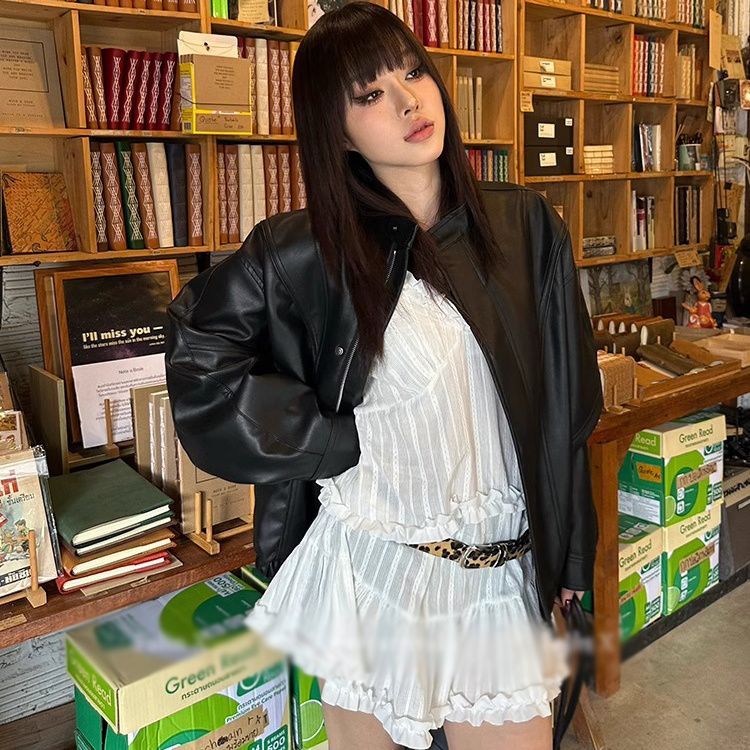 Váy đeo chéo sọc trắng Milyfashion Y2K Phong cách mới Slimer Look Váy ngắn xếp lớp thời trang