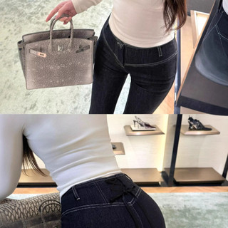 Quần jeans ống loe eo chữ V nữ Cạp cao Chỉ may nổi 2026 Mùa xuân Thiết kế độc đáo