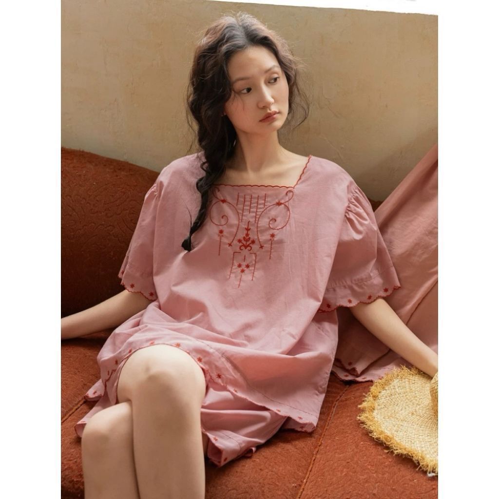 Bộ đồ ngủ mỏng nhẹ cho xuân-hè, style ngọt ngào theo xu hướng Hàn Quốc