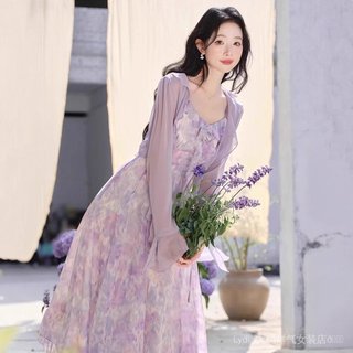 Sale 10%! Đầm nữ chất liệu tốt, thiết kế xù hoa tím độc đáo, phù hợp mặc vào mùa hè.