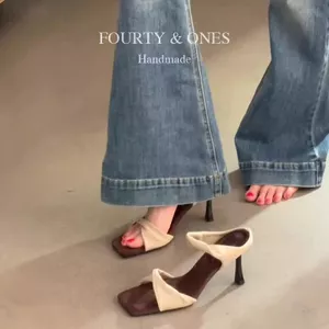 Phiên Bản Phù Hợp Với ~ Giày Sandal Cao Gót Chân Vuông Phong Cách Cổ Tích Hàn Quốc Nữ 2026 Phong Cách Mới Sang Trọng Mặc Bên Ngoài Dép Dép26040109