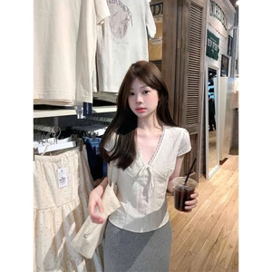 Áo kiểu nữ tay ngắn thiết kế cổ V viền ren phối dây buộc nơ phong cách mùa hè dễ thương XIMIMI SP433