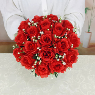 Hoa hồng cao cấp giả trang trí tết DIY ấn tượng với vẻ đẹp thanh lịch phù hợp để trưng bày hoặc tặng quà