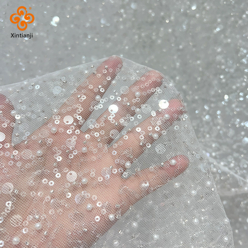 Váy Cưới Sequin với Hạt Bọt và Ren Thêu - DIY Thời Trang