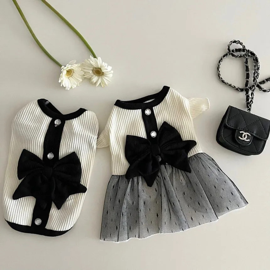 Mùa Xuân Mùa Hè Retro Phong Cách Chanel Thú Cưng Cặp Đôi Mặc Chó Mèo Nơ Trang Phục