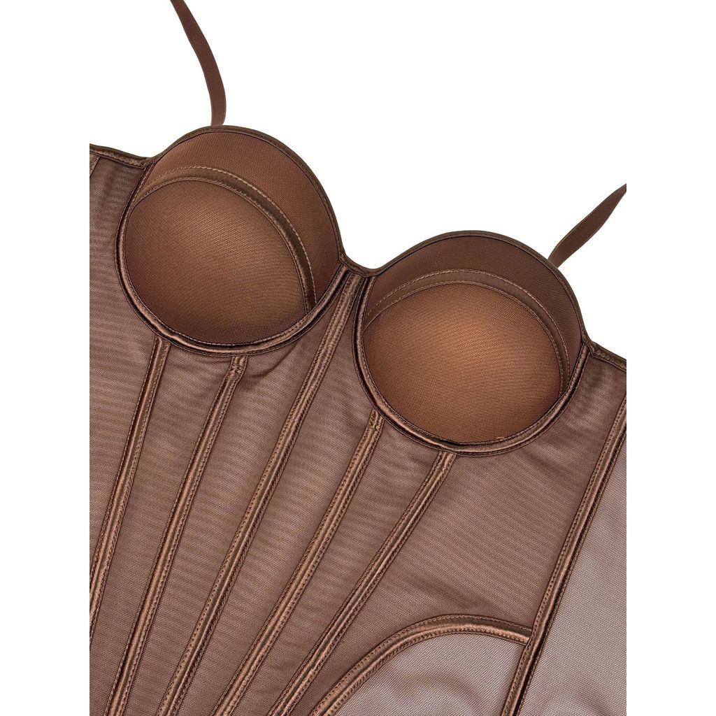 Corset lưới xương cá năm 2026, thiết kế mới gợi cảm với form slim fit