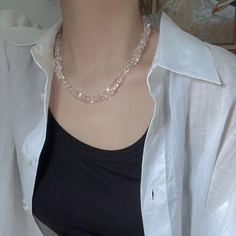 Phụ kiện thời trang dành cho nữ: Vòng cổ chuỗi xương đòn tinh tế, phù hợp