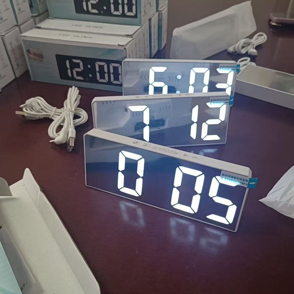 Đồng hồ LED 3D thông minh để bàn treo tường, báo thức, hiển thị thời gian & nhiệt độ, decor vintage phòng ngủ