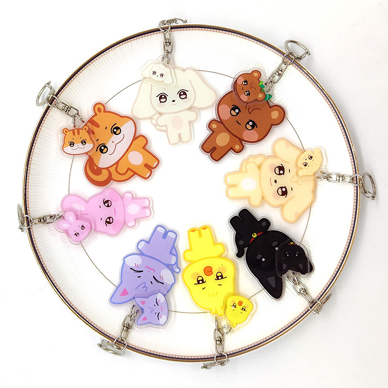 4/8pcs/set KPOP Acrylic Keychains Accessories Cute Bag Pendant for fans gifts