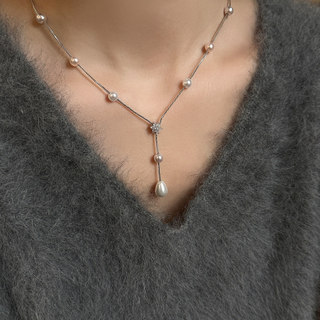 Vòng cổ đá zircon giọt nước ngọc trai, phù hợp cho phụ nữ yêu thích sự tinh tế và thanh lịch