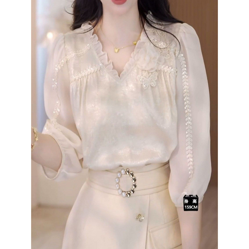 Áo sơ mi cơ bản thanh lịch và thời trang, mẫu mới mùa xuân, gọn gàng, trẻ trung, giảm tuổi, tôn dáng, đa năng.