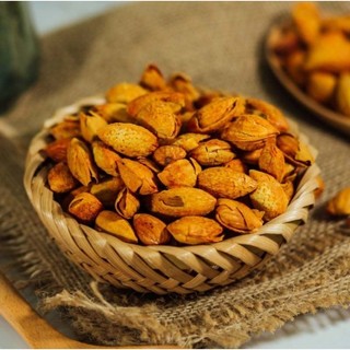 Bộ Hạt Dinh Dưỡng Và Hoa Quả Sấy Desa Lọ Nhựa Lục Giác - Giữ Trọn Hương Vị Tự Nhiên