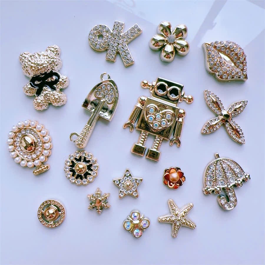 Set Charm Luxury Ánh Vàng Đính Đá – Charm Gắn Dép Sang Trọng Cao Cấp Hot Trend
