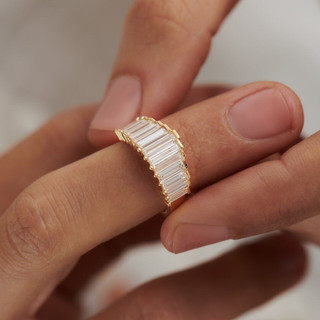 Vương miện dát zirconia hình chữ nhật, kiểu dáng nhẹ nhàng và cá tính