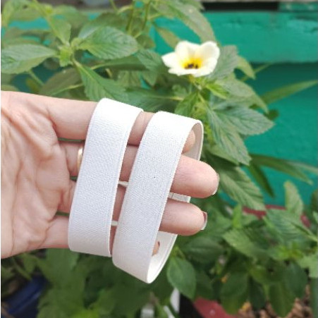 Quai giày chống rộng , chống tuột gót chân khi mang giày rộng size, phù hợp các loại giày