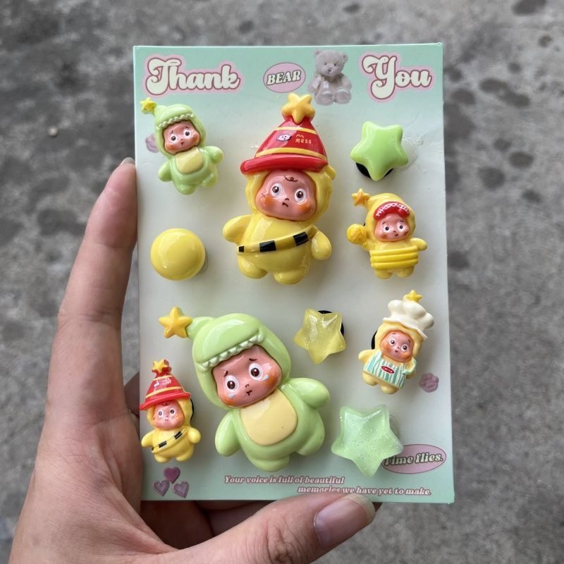 Phụ Kiện Giày Lỗ POPMART Ngôi Sao Người Hoa Thích Ứng Crocs Có Thể Tháo Rời Busch Zhibixing Ins