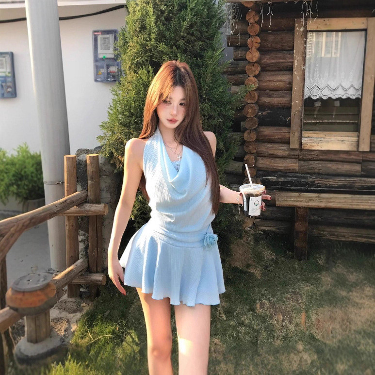 Ren Slim-fit Dây Đầm Nữ Mùa Hè Màu Xanh Váy Ngắn Có Hoa Pure Desire Slim-fit Váy Chữ a