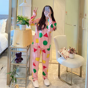 Shop Da Crayon Shin-Chan Bộ Đồ Ngủ Cùng Phong Cách Nữ Thu Đông Dài Tay Dày Sữa Lụa Crayon Shin-Chan Homewear