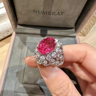 Nhẫn kim cương đỏ corundum phong cách châu Âu, phù hợp cho nữ