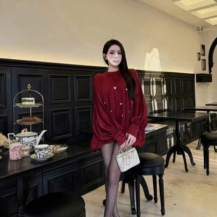 Áo Sơ Mi Tay Bồng Họa Tiết Bướm ❤ Somi Babydoll Lụa Đỏ Mận Phong Cách Nàng Thơ NA82
