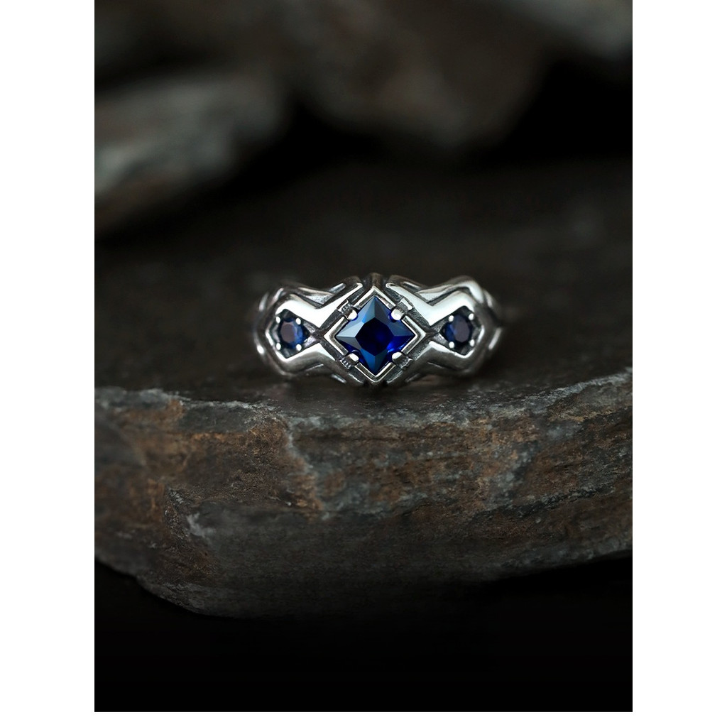 Nhẫn nam đa năng khí chất thời trang sapphire niche độc đáo