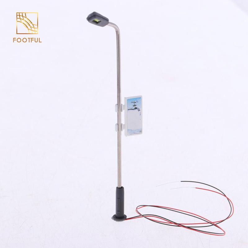 20 Chiếc Mini Mẫu Đường Sắt Lamppost Đèn 11cm Đèn Đường HO Cân 3V 1: 100