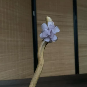 Kẹp Tóc Gỗ Đàn Hương Xanh 15/21cm, Iris Tím Retro, Hoa Trà, Thanh Lịch, Trung Quốc