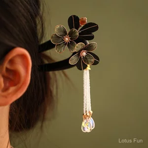 Kẹp Tóc Cổ Điển Phong Cách Trung Hoa Thanhh lịch, Làm Từ Lụa Nhung, Ren và Gỗ Đàn Hương