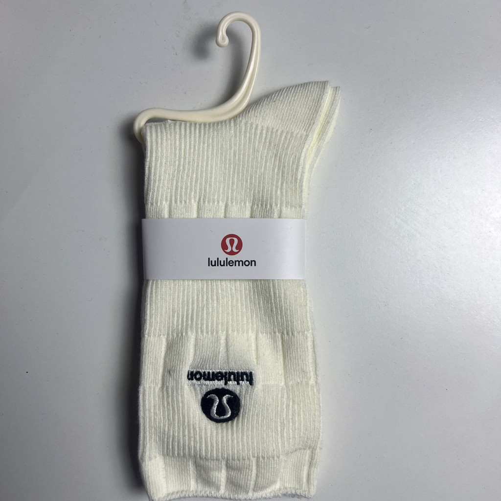 Tất ống dài nữ cotton nguyên chất cho thu đông, màu trơn phong cách INS