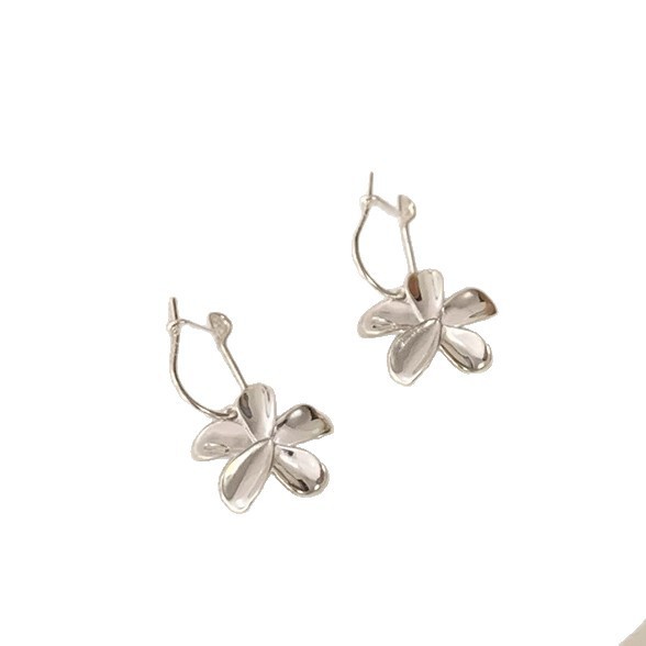 Bông tai hoa bạc S925 đa năng thanh lịch