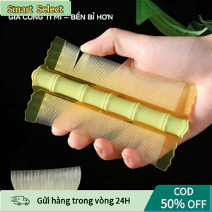 【COD】Lược trúc chải gàu thiết kế truyền thống, nhẹ nhàng loại bỏ vảy gàu và bụi bẩn trên da đầu một cách sạch sẽ.