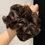 DUSKGLOW Big Satin Scrunchies, Dây buộc tóc voan hoa cổ điển, Phụ kiện tóc màu nâu co giãn lông tơ Phụ kiện tóc đuôi ngựa Bun kiểu tóc