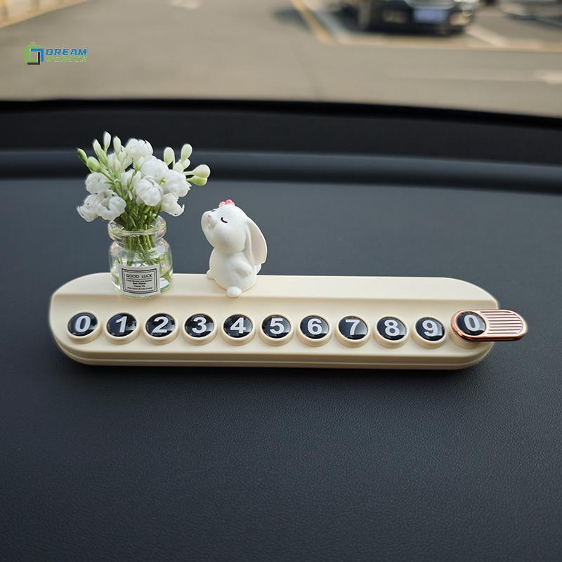 [Dream Weaver] 1 Bộ Đồ Trang Trí Búp Bê Chữa Bệnh Ô Tô mới Bình Mini Dễ Thương Và Thỏ Bảng Điều Khiển Trung Tâm Ô Tô Trang Trí Cửa Sổ mới
