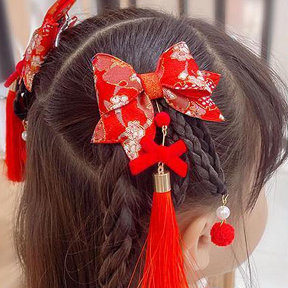 Kẹp tóc tua rua phong cách cổ điển cho Tết Nguyên Đán - Đồ trang trí tóc đẹp