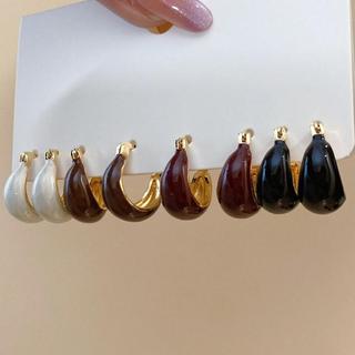 Vòng cổ và khuyên tai men thiết kế tối giản, phù hợp văn phòng hàng ngày - Sang trọng, tinh tế, hiệu quả chi phí cho nữ