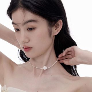 Vòng cổ ngọc trai Vỏ bướm tự nhiên Thiết kế ban đầu Vòng hoa nhỏ